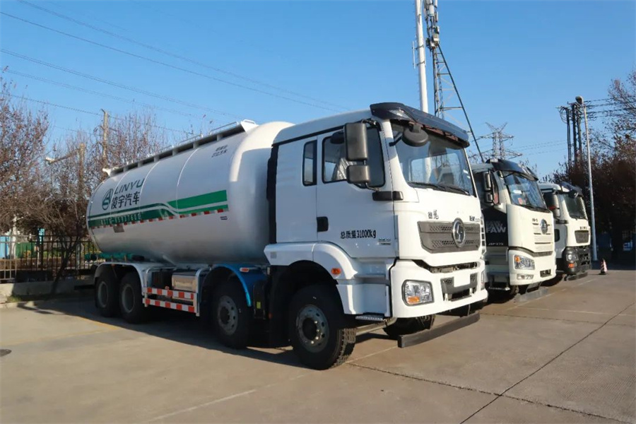 【重卡新聞】連續(xù)上漲！3月重卡銷近10萬輛！